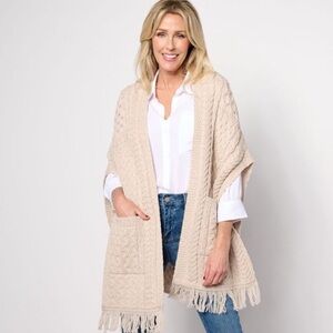 Aran Craft Merino Wool Knit Pocket Shaw Fringe Trim Cream Beige